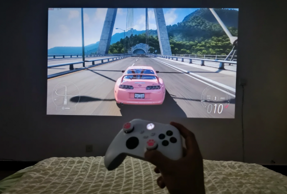 九游娱乐平台2024高性价比卧室投影仪推荐租房首选大眼橙C1D高亮版投影仪(图9)